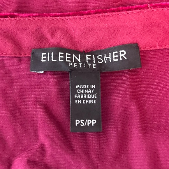 Eileen Fisher Rayon/Silk Velvet short sleeve top SP - Picture 3 of 9